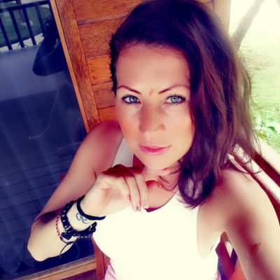 Iglodi-Melinda Iglodi-Melinda